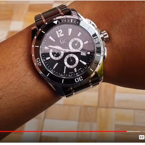 GC Guess Collection X76002G2S watch 45mm - Picture 12 of 14